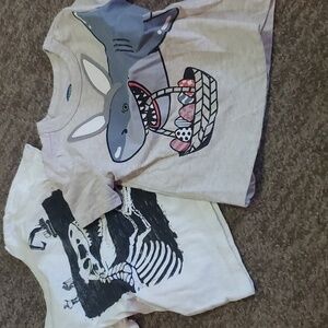 Old navy shirts size 12 to 18 months